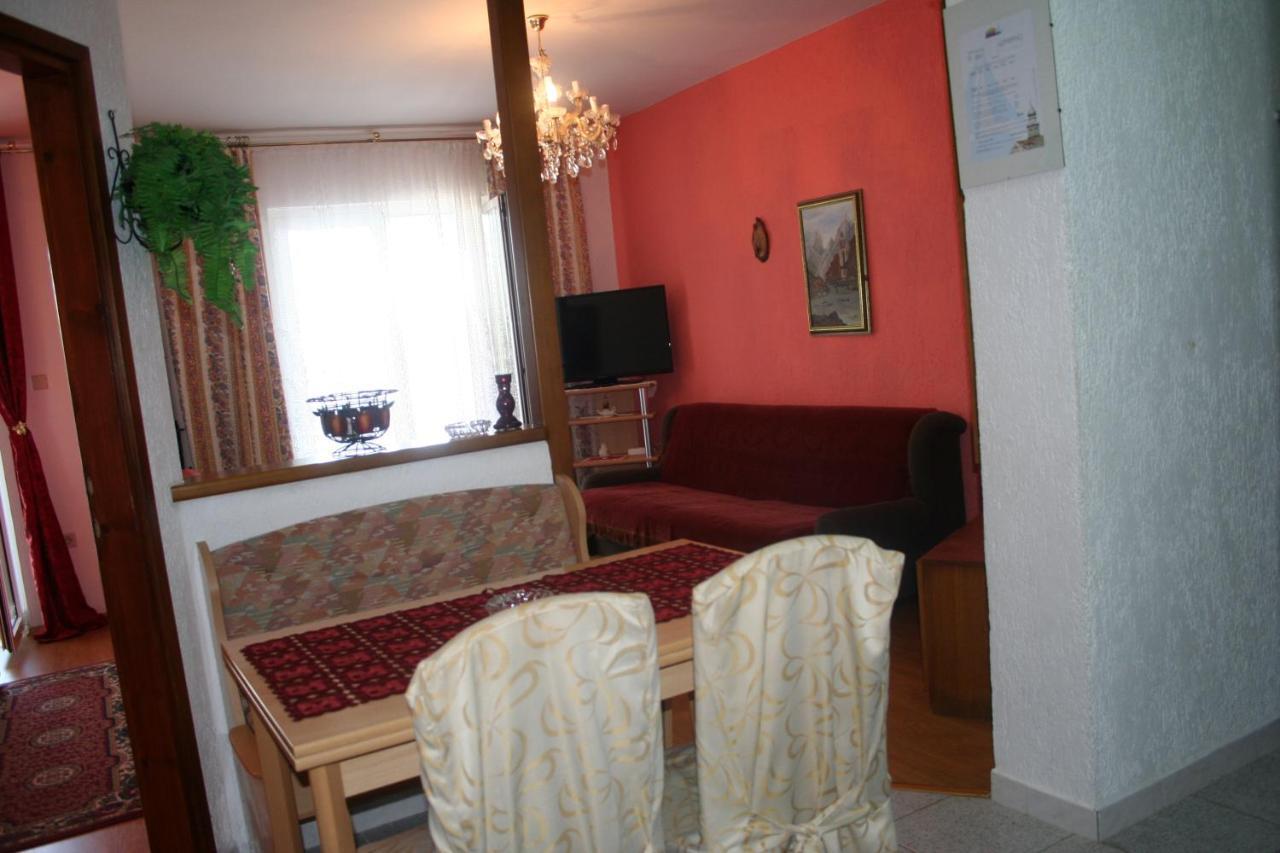Apartmani Jankov Krk Town Buitenkant foto